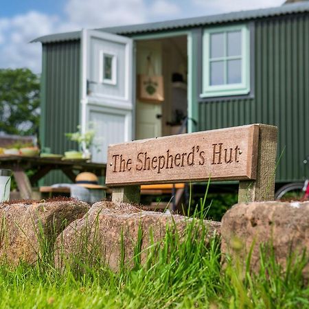 Romantic Shepherds Hut, Кенилуърт Екстериор снимка